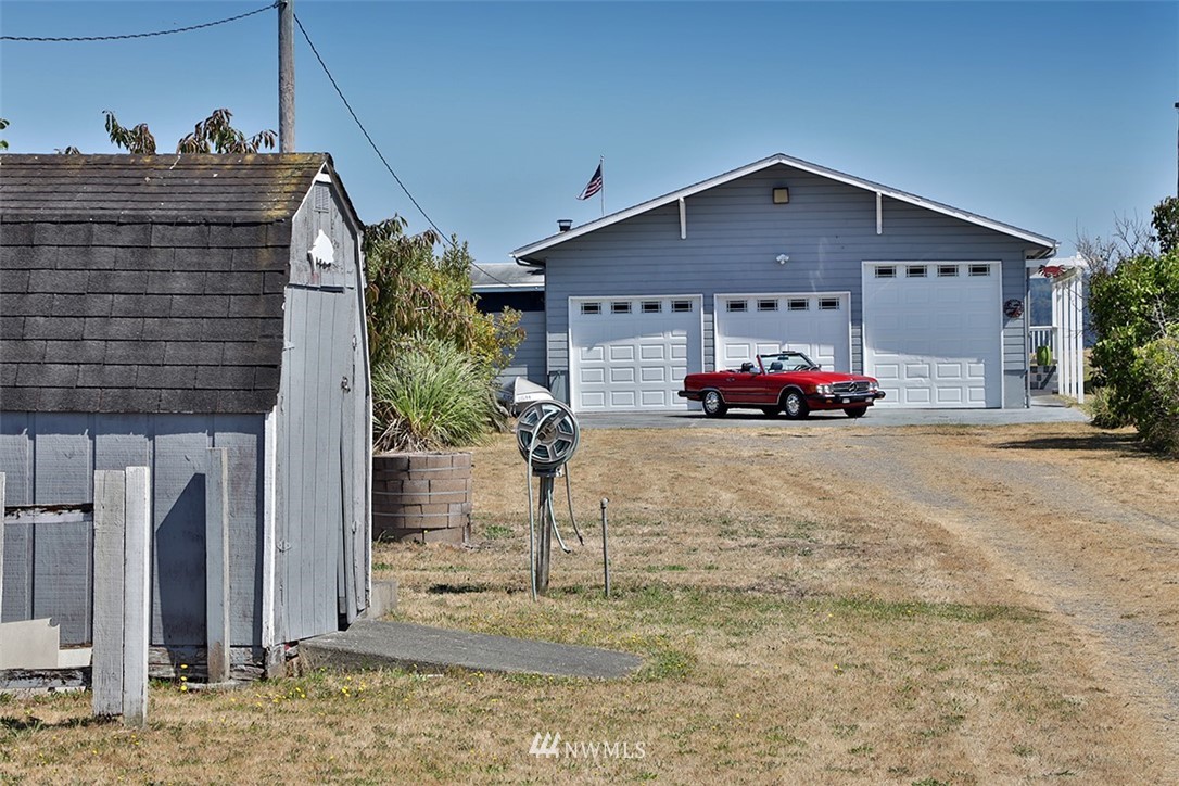 2799 North Bluff Road Greenbank, WA 98253 - Photo 8 of 40 Gallery Image 8