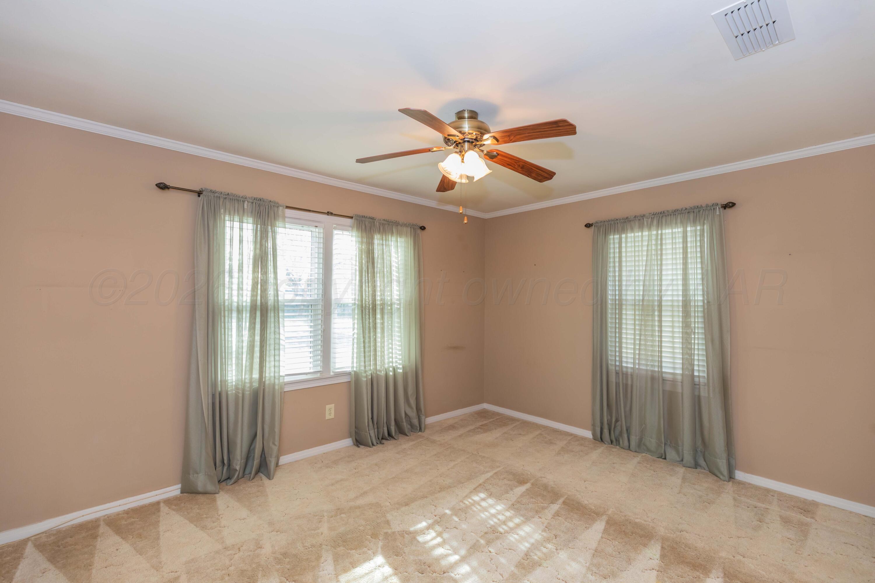 4302 South Travis Street Amarillo, TX 79110 - Photo 21 of 24 BEDROOM 2 VIEW 1