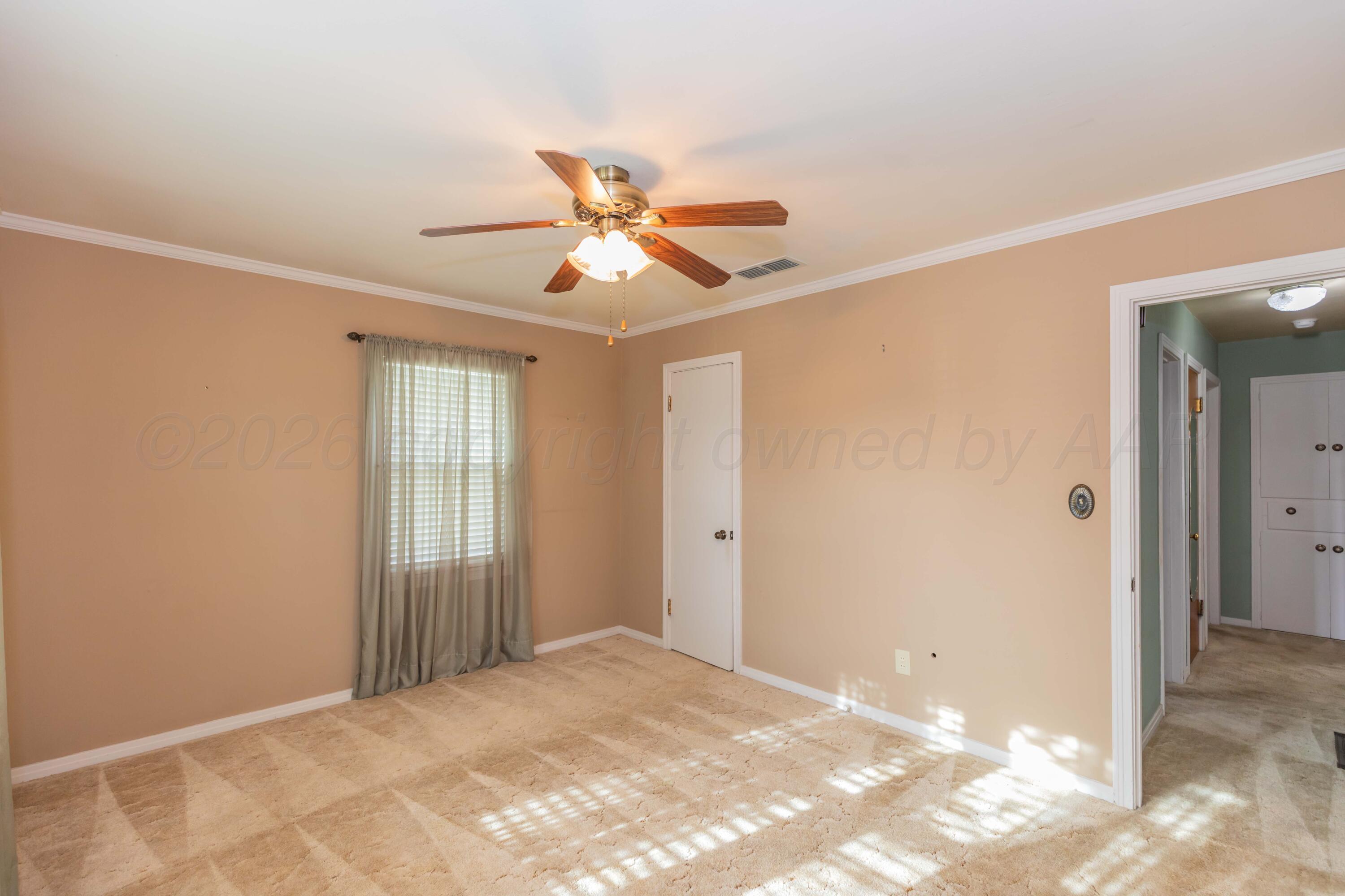 4302 South Travis Street Amarillo, TX 79110 - Photo 22 of 24 BEDROOM 2 VIEW 2