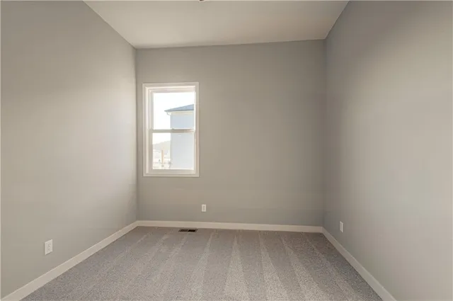 $637,950 | 2341 Fishing Lane, Kearney, MO 64060