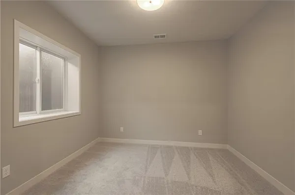 $637,950 | 2341 Fishing Lane, Kearney, MO 64060