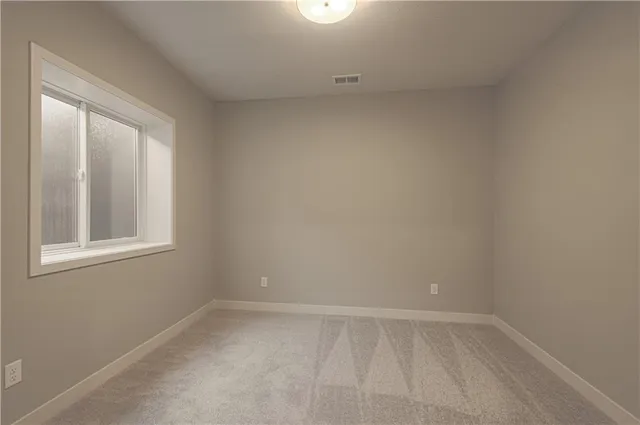 $637,950 | 2341 Fishing Lane, Kearney, MO 64060