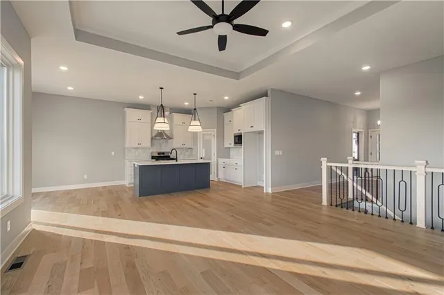 $637,950 | 2341 Fishing Lane, Kearney, MO 64060