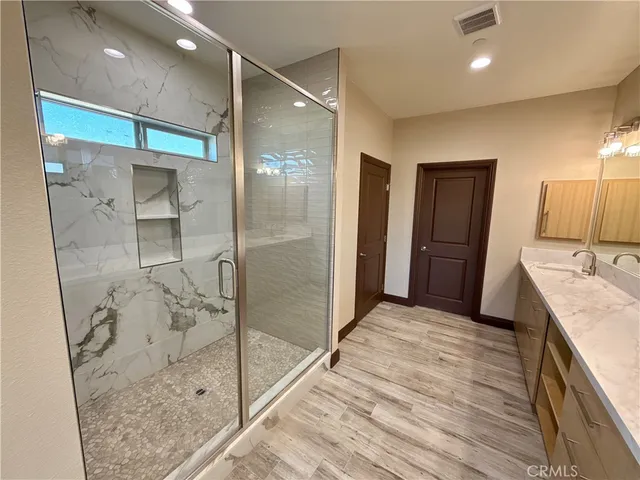 $649,900 | 10466 10th Avenue, Hesperia, CA 92345