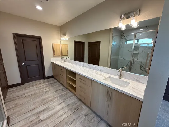 $649,900 | 10466 10th Avenue, Hesperia, CA 92345