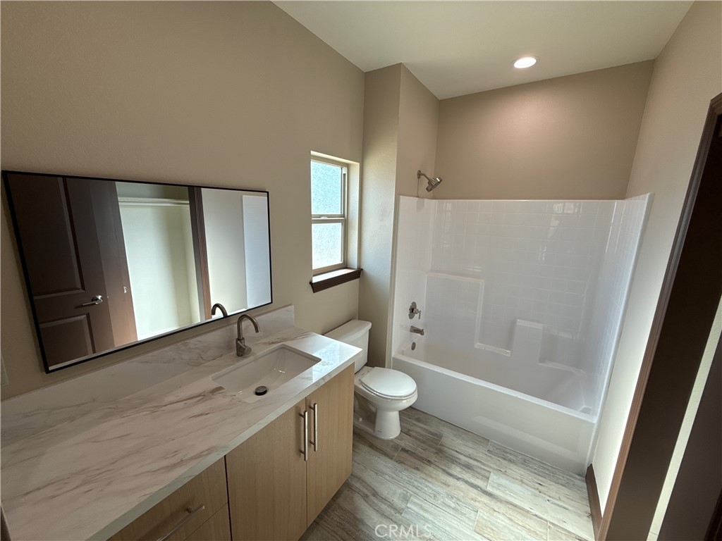 10466 10th Avenue Hesperia, CA 92345 - Photo 21 of 30