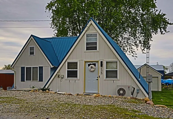 $264,900 | 235 235th Lane, Orland, IN 46776