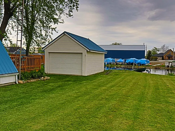 $264,900 | 235 235th Lane, Orland, IN 46776