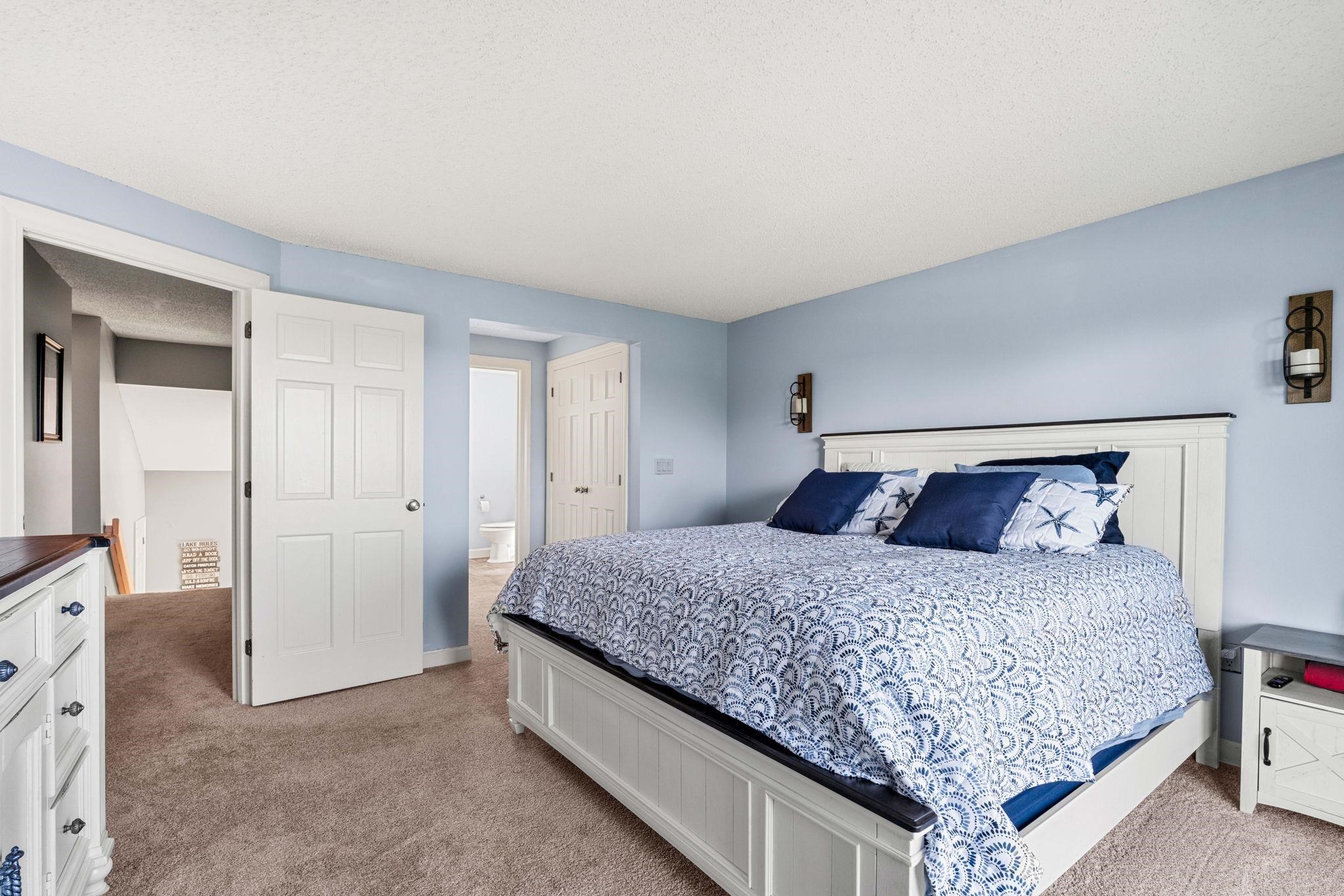 170 Belknap Point Road, Unit 18 Gilford, NH 03249 - Photo 22 of 60