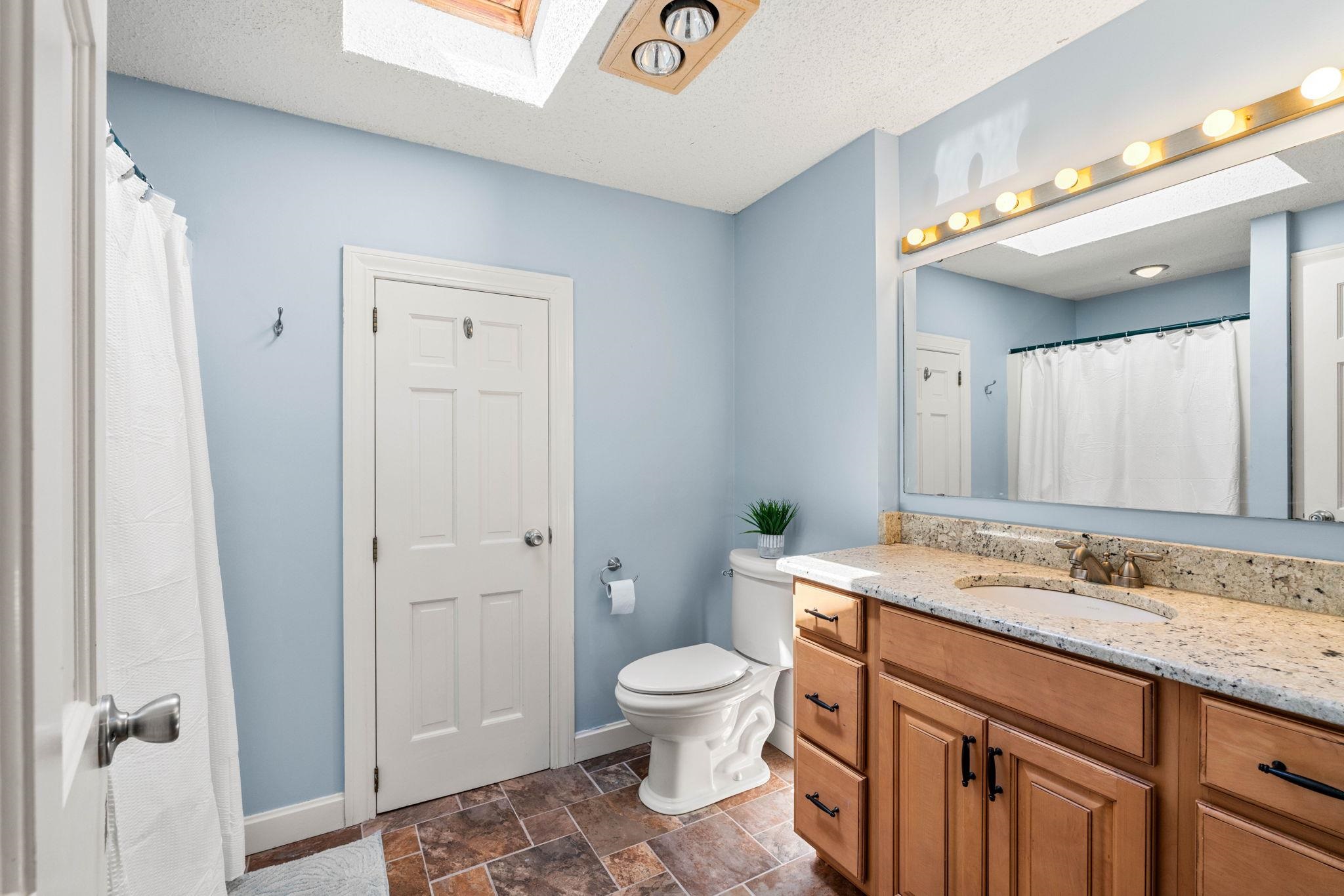 170 Belknap Point Road, Unit 18 Gilford, NH 03249 - Photo 24 of 60