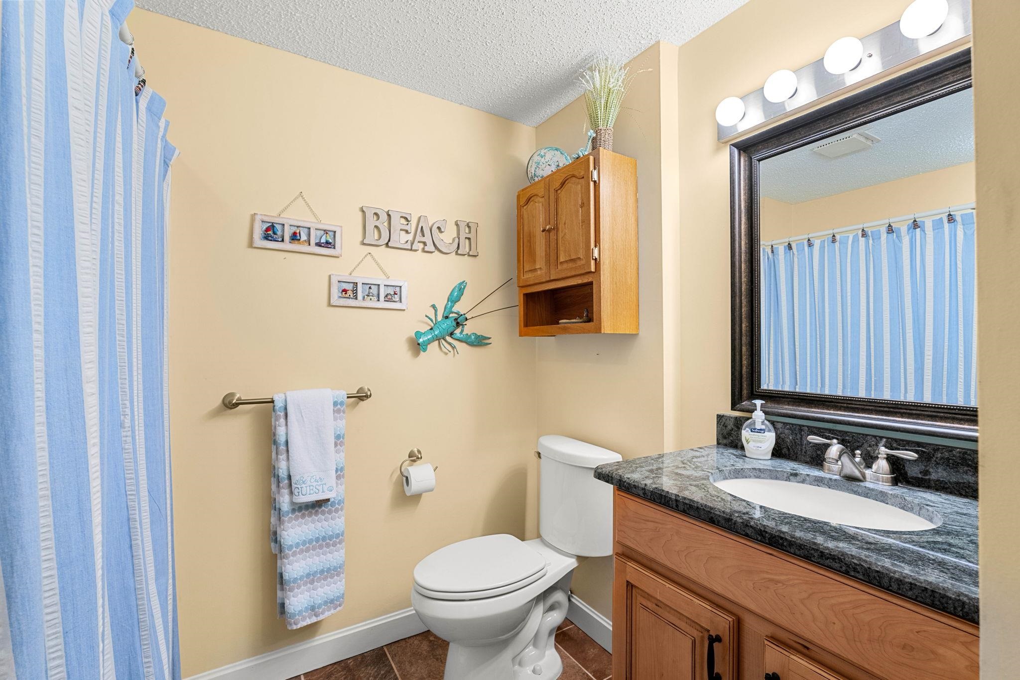 170 Belknap Point Road, Unit 18 Gilford, NH 03249 - Photo 33 of 60