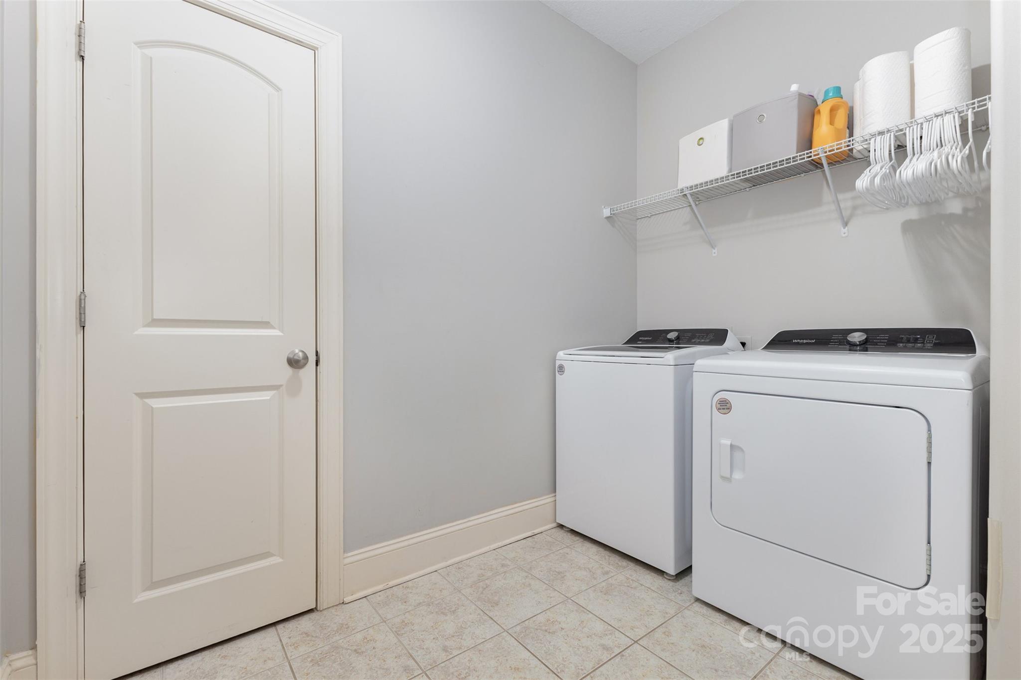 689 Presbyterian Road Mooresville, NC 28115 - Photo 15 of 34 a utility room with dryer and washer