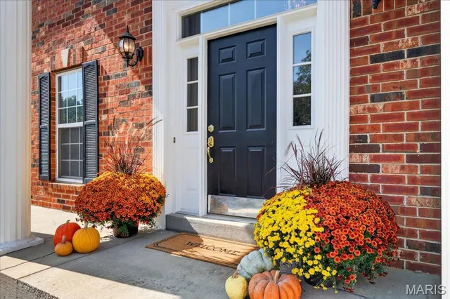 $629,500 | 539 McBride Pointe Drive, Wildwood, MO 63011