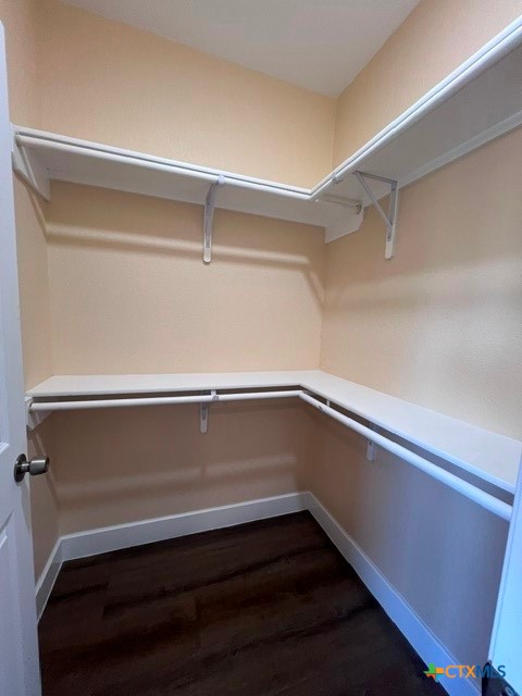 410 Trinity Street Luling, TX 78648 - Photo 10 of 20 Gallery Image 10