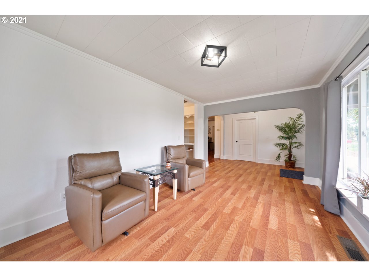 4397 MacLeay Road Southeast Salem, OR 97317 - Photo 3 of 32 Gallery Image 3