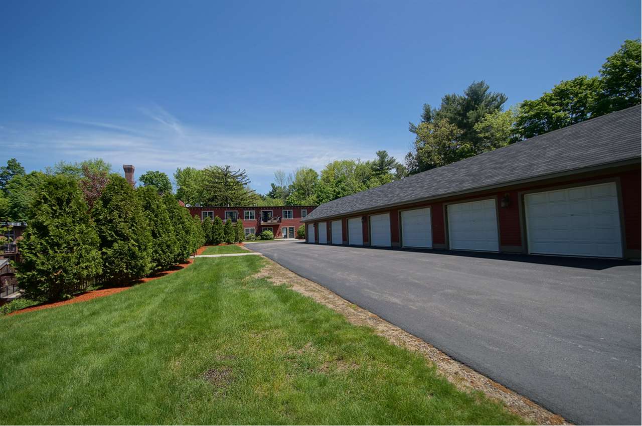 7 Chester Road, Unit 305 Derry, NH 03038 - Photo 28 of 33