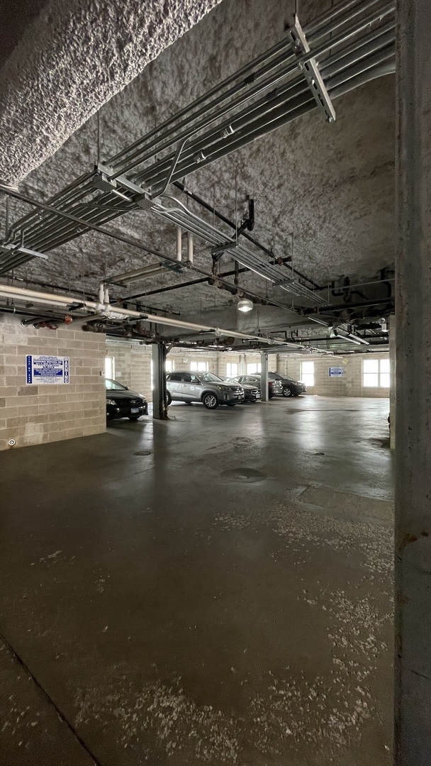 3522 South State Street, Unit 301 Chicago, IL 60609 - Photo 17 of 21