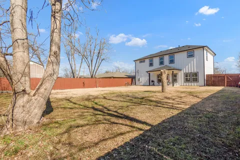 $485,500 | 2307 Lathan Lane, Taylor, TX 76574
