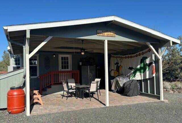 9192 Southwest Shad Road Terrebonne, OR 97760 - Photo 17 of 26 Carport