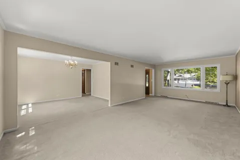 $799,000 | 26W257 Blackhawk Drive, Wheaton, IL 60189