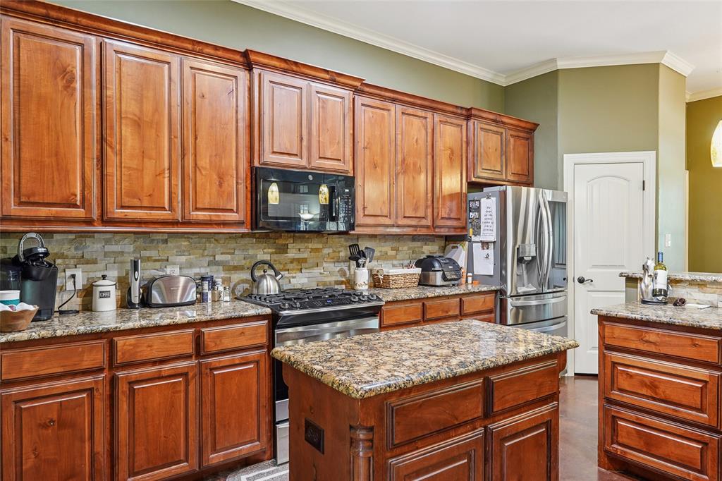 1433 Old Sadler Road Sadler, TX 76264 - Photo 13 of 40
