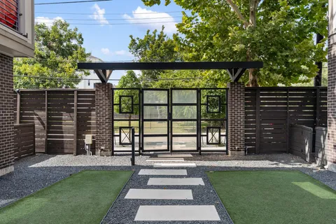 $474,900 | 4219 Allen Street, Houston, TX 77007