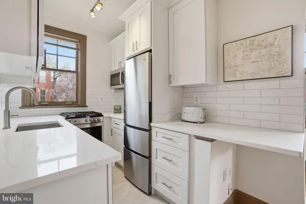 $375,000 | 105 6th Street Southeast, Unit 108, Washington, DC 20003