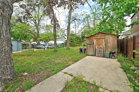 $625,000 | 1710 Holly Street, Austin, TX 78702