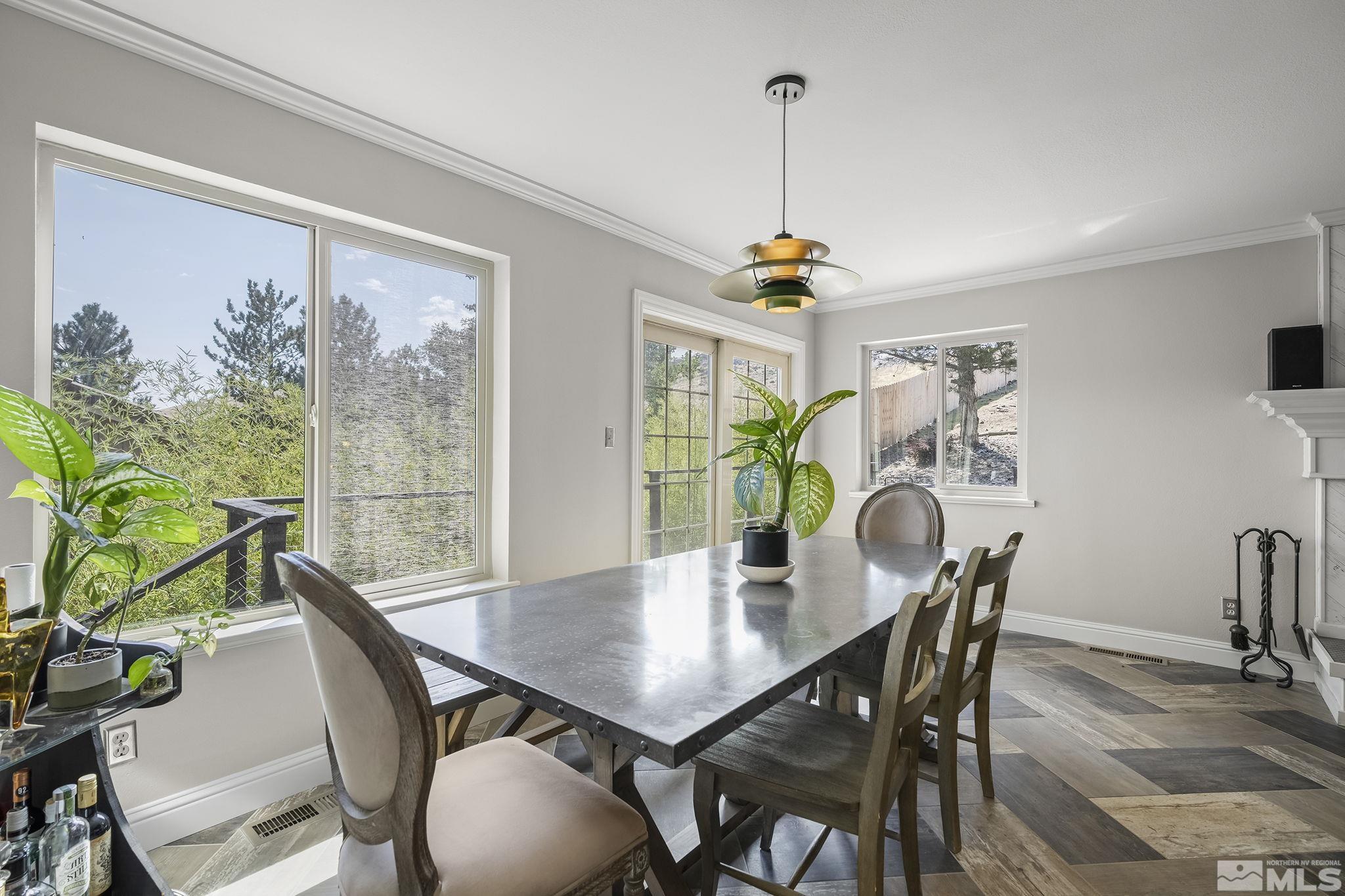 3590 Hemlock Way Reno, NV 89509 - Photo 6 of 27 Photo 6