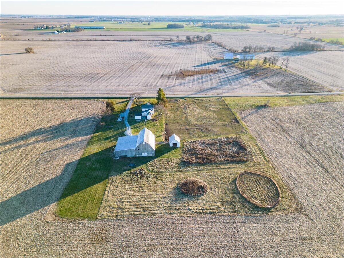 376 Wesley Chapel Road Jeffersonville, OH 43128 - Photo 7 of 47 dronerearviewjeffersonville