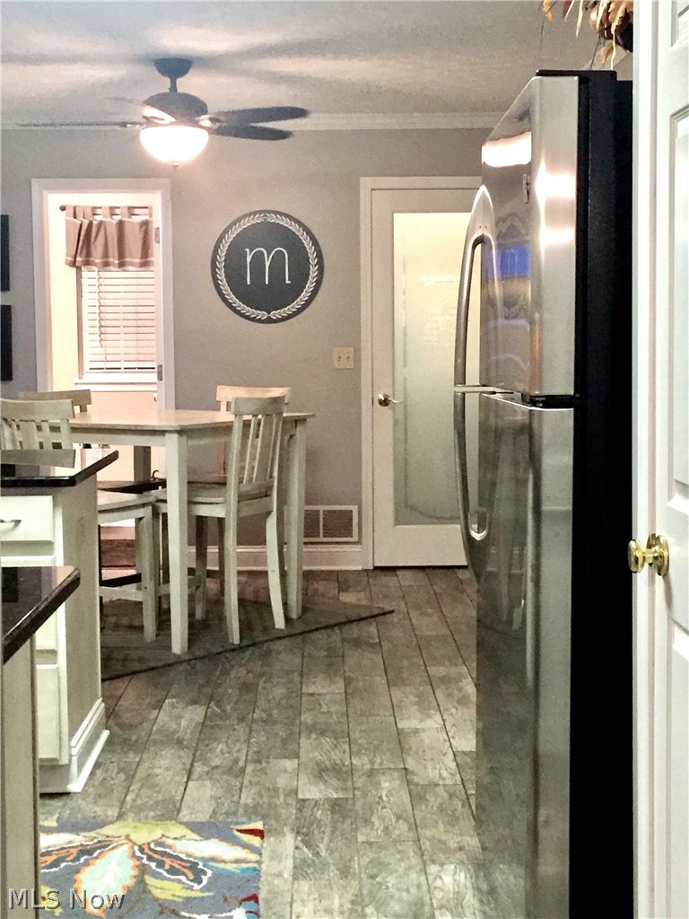 2784 County Line Road Madison, OH 44057 - Photo 16 of 33