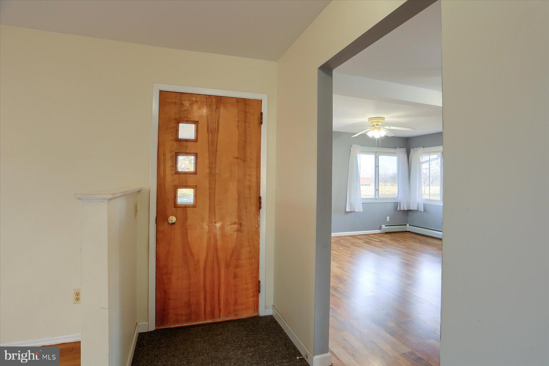 711 Rutter Road Halifax, PA 17032 - Photo 4 of 46 Foyer