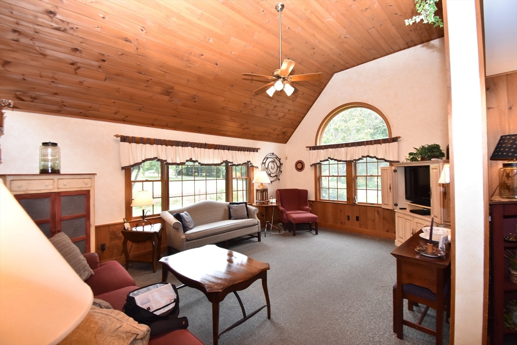 51 Coleman Road Southampton, MA 01073 - Photo 24 of 39