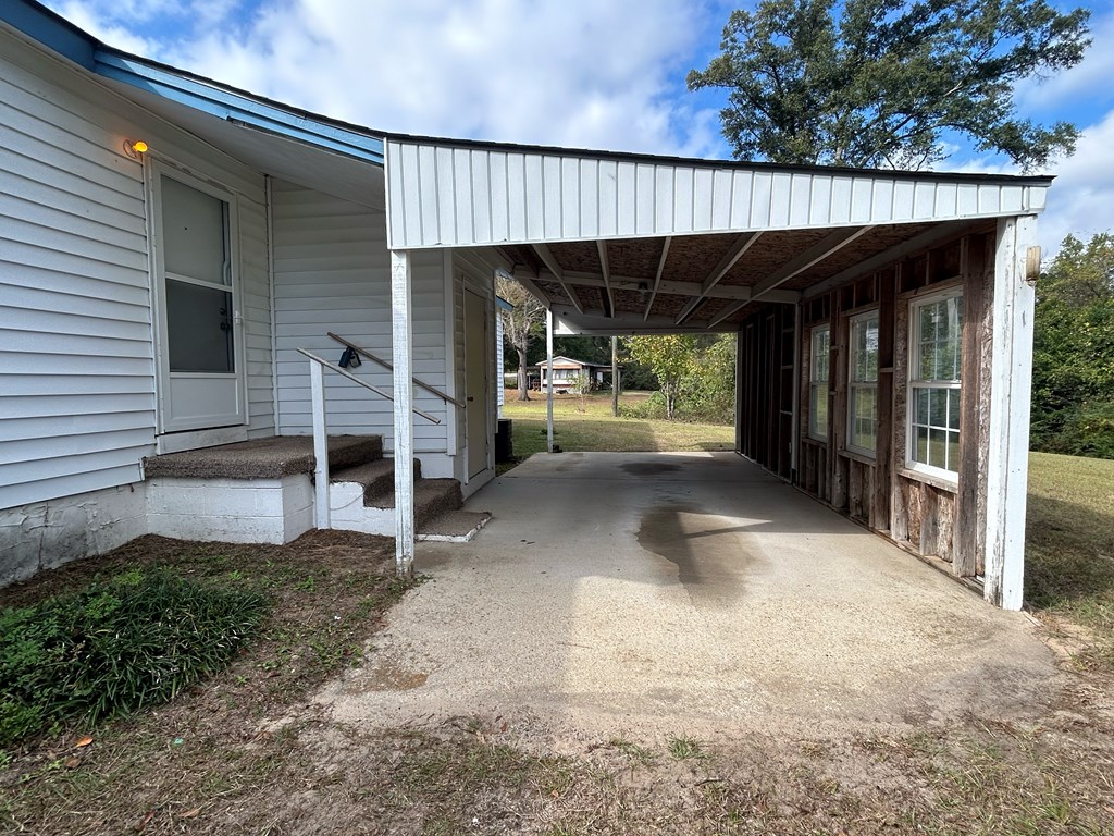 2116 North Co Road Gordon, AL 36343 - Photo 39 of 45