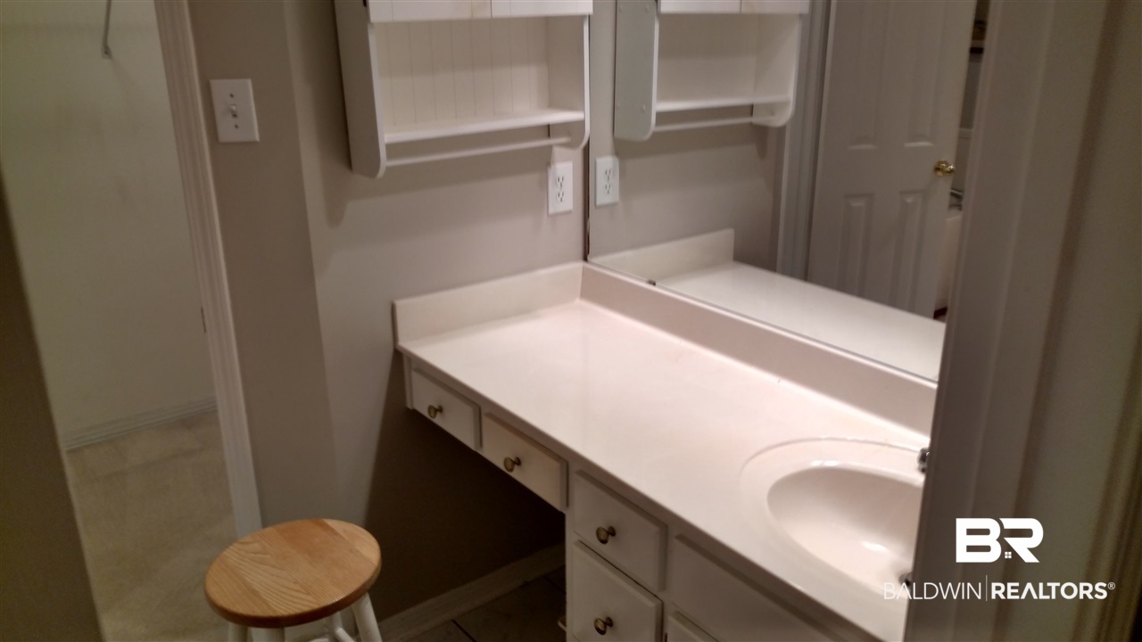 10236 Wakefield Court Mobile, AL 36695 - Photo 11 of 29