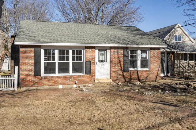 $898,828 | 310 Furbish Road, Wells, ME 04090