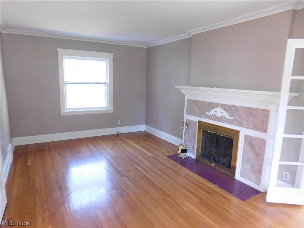 2939 Scarborough Road Cleveland Heights, OH 44118 - Photo 6 of 26 Gallery Image 6