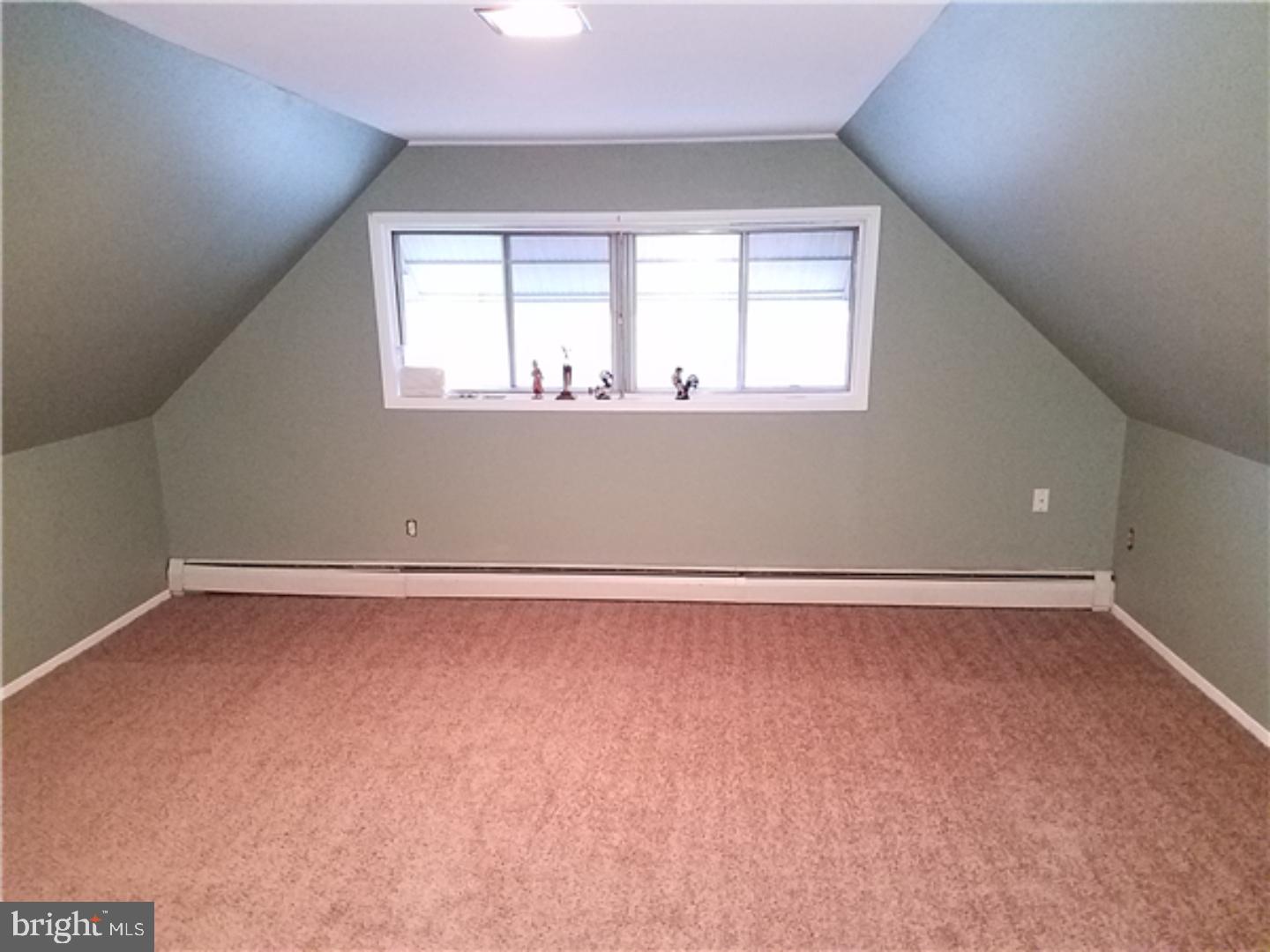 62 Quickset Road Levittown, PA 19057 - Photo 15 of 21 Gallery Image 15
