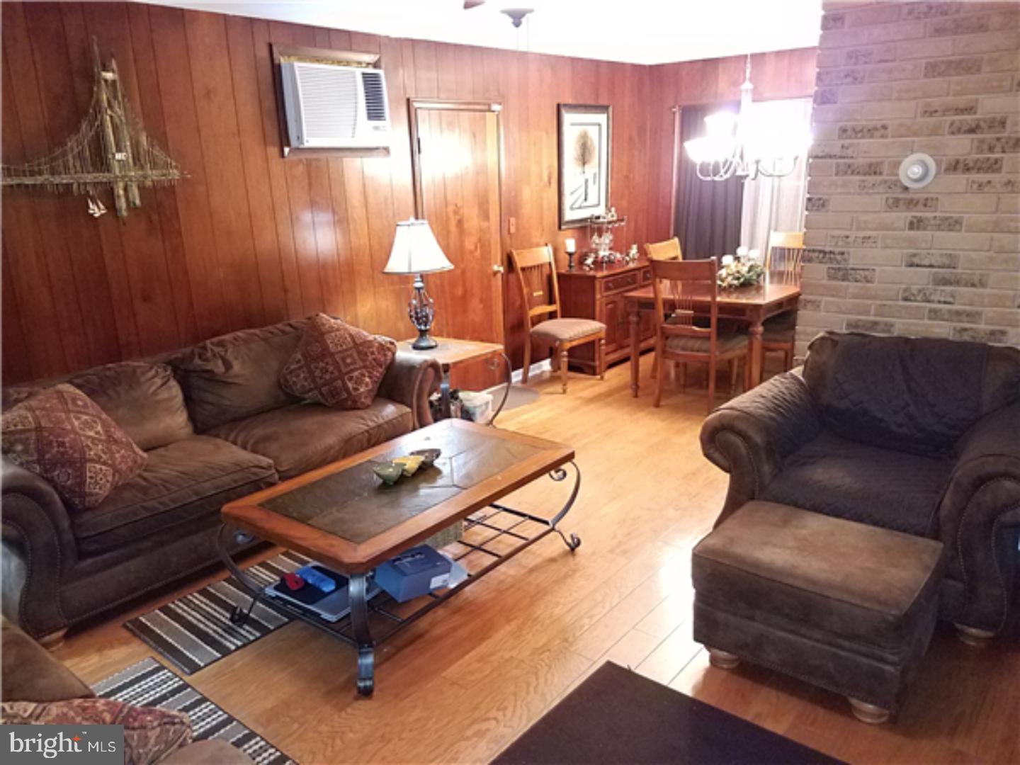 62 Quickset Road Levittown, PA 19057 - Photo 3 of 21 Gallery Image 3