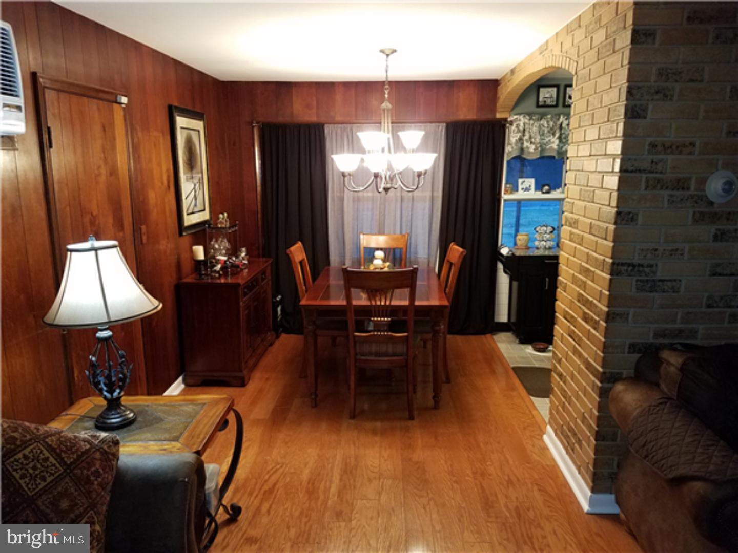 62 Quickset Road Levittown, PA 19057 - Photo 9 of 21 Gallery Image 9
