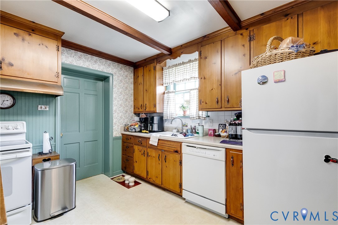 7801 Woodman Road Henrico, VA 23228 - Photo 6 of 23