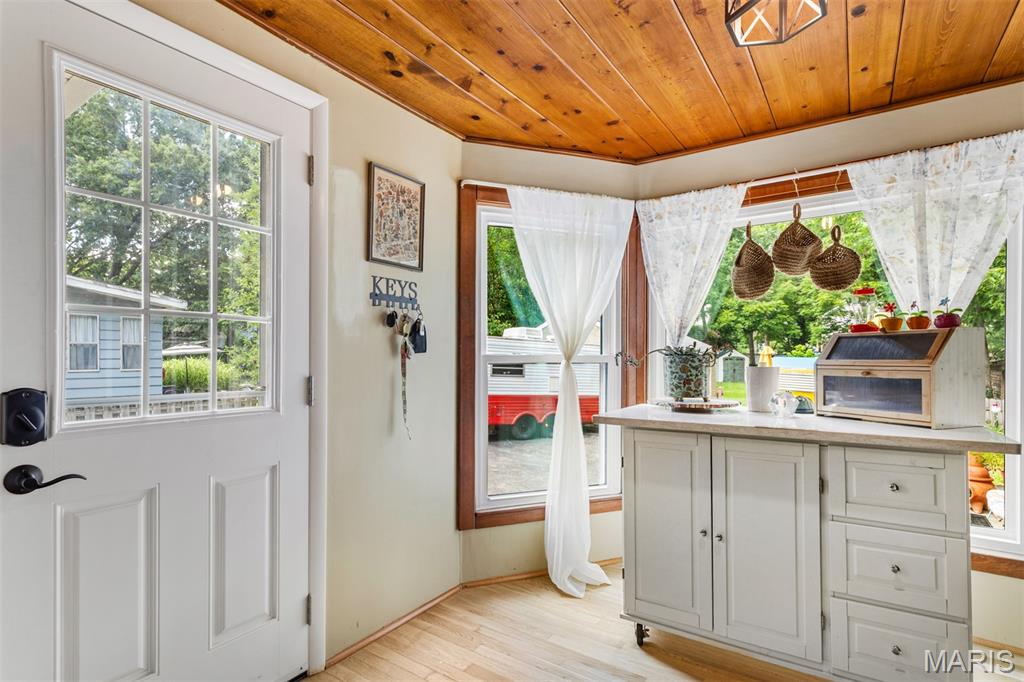 329 Stark Court Webster Groves, MO 63119 - Photo 26 of 63 Gallery Image 26