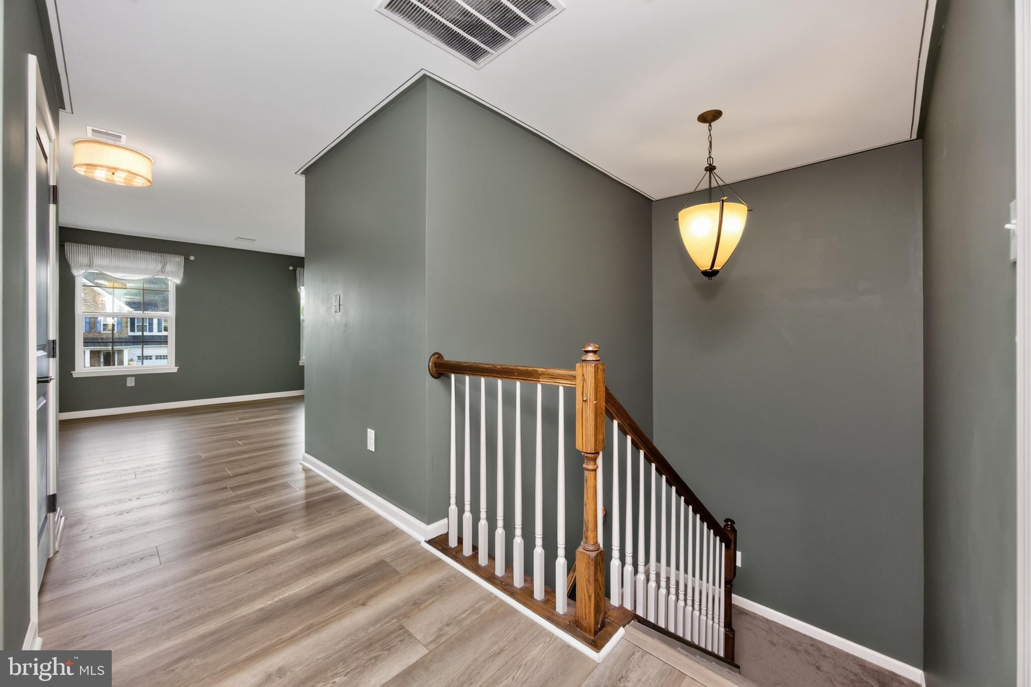 15 Blue Ridge Drive Reading, PA 19606 - Photo 49 of 76 Upstairs hallway