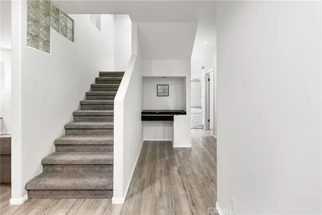 a view of an empty walk in closet