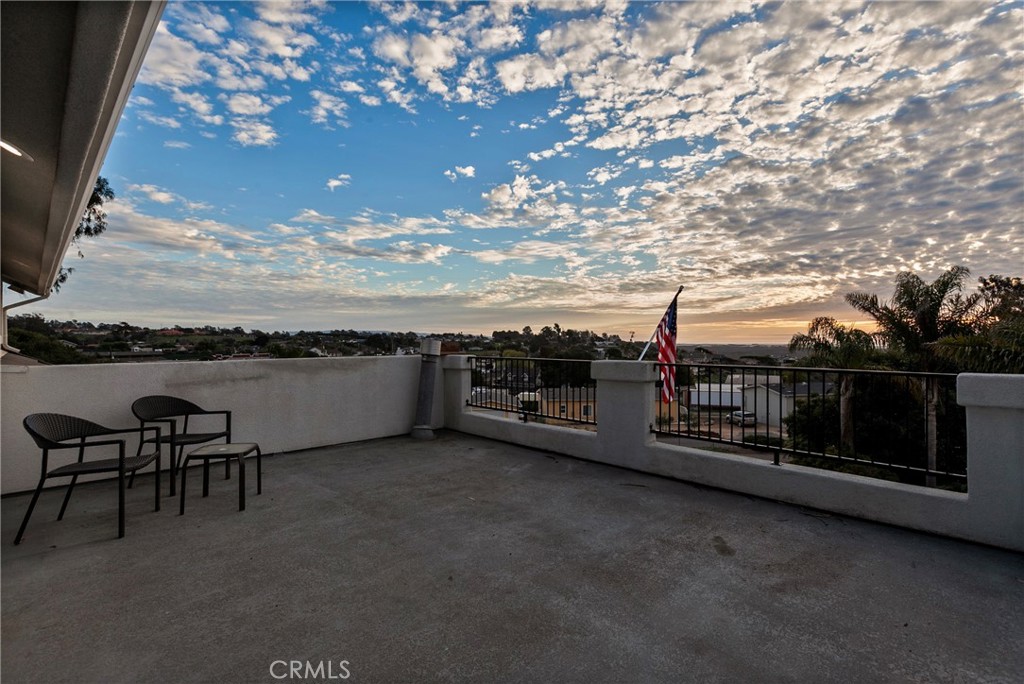 508 Mesa View Drive Arroyo Grande, CA 93420 - Photo 5 of 55 a view of a terrace with furniture and city view