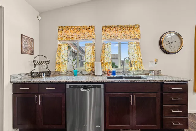 $440,000 | 12933 West 3rd Avenue, Airway Heights, WA 99001