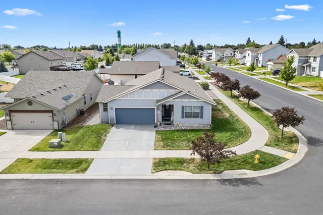 $440,000 | 12933 West 3rd Avenue, Airway Heights, WA 99001