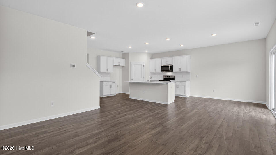 190 Charlies Bnd Way Spring Lake, NC 28390 - Photo 12 of 37 Family Room