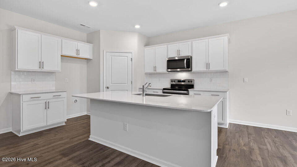 190 Charlies Bnd Way Spring Lake, NC 28390 - Photo 7 of 37 Kitchen