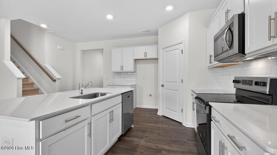 190 Charlies Bnd Way Spring Lake, NC 28390 - Photo 9 of 37 Kitchen